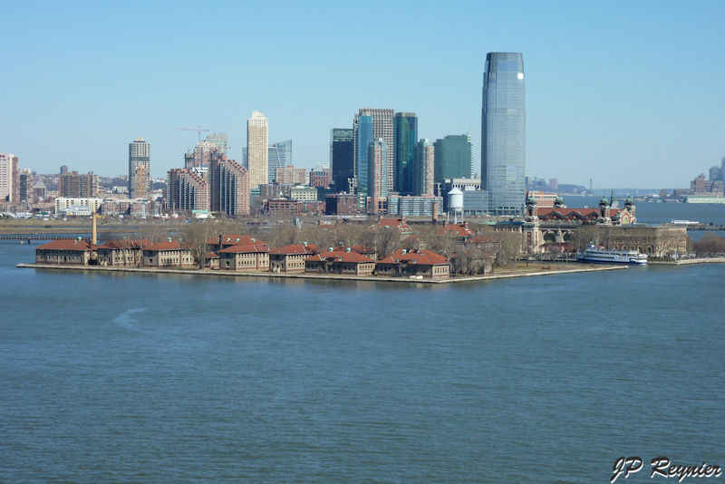 P1000967_LR.jpg